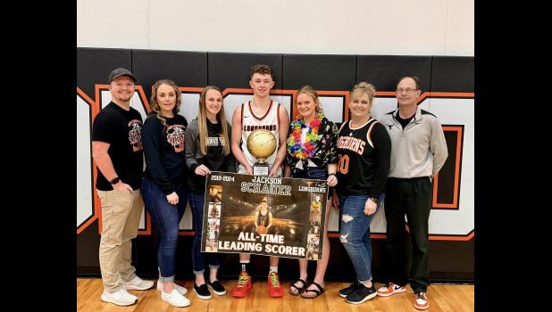 Jackson Schauer ... center with siblings and parents. Photo courtesy Amie Schauer